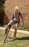 AS_AMY_BROOKE_LEAF_BLOWER_8.webp