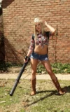 AS_AMY_BROOKE_LEAF_BLOWER_9.webp