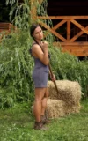 AS_VIKTORIA_SWEET__SUZIE_CARINA_HARVESTING_7.webp