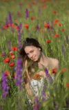 EB_BARBARA_VIE_POPPIES_GONE_WILD_10.webp