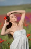 EB_BARBARA_VIE_POPPIES_GONE_WILD_8.webp