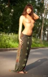 EB_LINA_H_ROAD_NUDE_20.webp