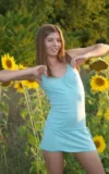 EB_OFELIA_A_MY_SUNFLOWER_4.webp