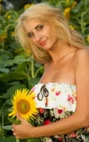 MA_AMANDA_B_SUNFLOWER_12.webp