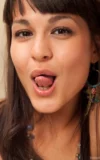 RU_SHEREEN__BRYONY_BACKSTAGE._VOL.30_15.webp