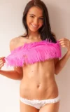 SA_SAPPHIRA_A_PINK_FEATHER_12.webp