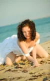 ST18_CHRISTINA_F_CHRISTINA_-_SAND_ON_MY_SKIN_4.webp