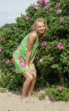 ST18_CLIANTHA_M_CLIANTHA_-_FLOWER_DRESS_AND_SAND_17.webp