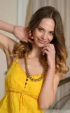 ST18_IRENE_YELLOW_DRESS_4.webp