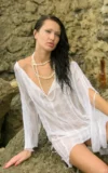 ST18_IZOLDA_M_IZOLDA_-_STRONG_IS_THE_NEW_PRETTY_5.webp