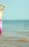 ST18_JANET_AT_THE_BEACH_IN_PINK_20.webp