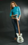 ST18_KARISSA_P_KARISSA_-_I_LOVE_THE_SOUND_OF_THE_BASS_20.webp