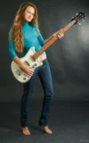 ST18_KARISSA_P_KARISSA_-_I_LOVE_THE_SOUND_OF_THE_BASS_5.webp
