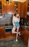 ST18_LINA_B_LINA_-_HOT_IN_KITCHEN_20.webp