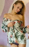 ST18_SEIA_I_SEIA_-_EVERYTHING_IS_BEAUTIFUL_IN_MY_HEAD_3.webp