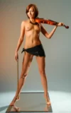 ST18_THALASSA_D_THALASSA_-_PLAYING_THE_VIOLIN_15.webp