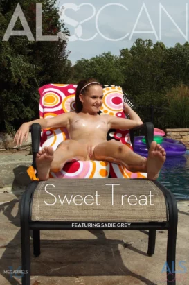 SADIE GREY – SWEET TREAT – by ALS PHOTOGRAPHER (328) AS