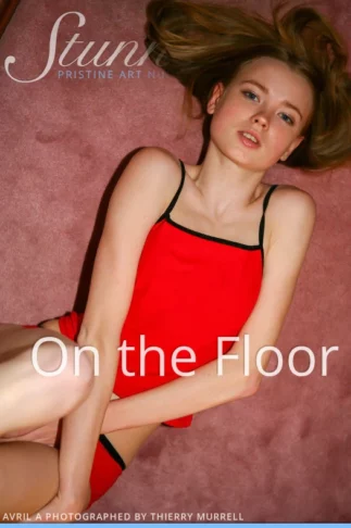 AVRIL A – AVRIL – ON THE FLOOR – by THIERRY MURRELL (34) ST18