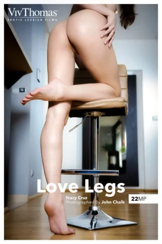 STACY CRUZ – LOVE LEGS – by JOHN CHALK (80) VT