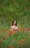 EB_BARBARA_VIE_AMONG_FLOWERS_11.webp