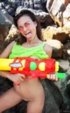 EB_BORI_KEIS_WATER_FIGHT_16.webp