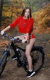 MA_HAILEY_OUT_BIKING_17.webp