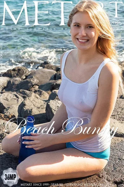 CASEY – BEACH BUNNY – by TORA NESS (119) MA