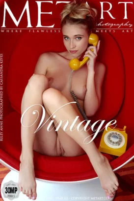 RILEY ANNE – VINTAGE – by CASSANDRA KEYES (116) MA
