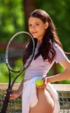 MA_ELENA_MAX_ON_COURT_6.webp