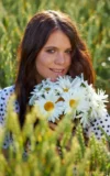 MA_ELENA_MAX_WILD_DAISIES_19.webp