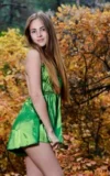 MA_HAILEY_EMERALD_IN_FALL_20.webp