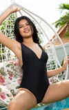 MA_KATHAI_POOLSIDE_PLEASURE_14.webp