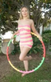 MA_MAXINE_HULA_HOOP_3.webp