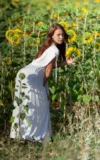 MA_MELANIA_SUNFLOWERS_6.webp