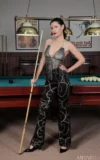 MA_SUZANNA_A_POOL_GAME_20.webp