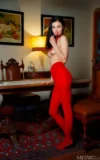 MA_TUTSI_SCARLET_TIGHTS_14.webp