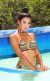 MA_VICTORIA_MUR_SUNSHINE_SWIM_10.webp