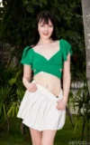 MA_AMELIA_RIVEN_GIRL_IN_GREEN_12.webp