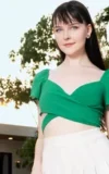 MA_AMELIA_RIVEN_GIRL_IN_GREEN_9.webp