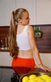 MA_LUCRETIA_K_PERFECT_PONYTAIL_3.webp