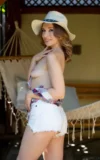 SA_ALICE_KLAY_COWGIRL_2.webp