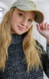 MA_DANA_RED_NATURALLY_RADIANT_11.webp