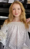 MA_DANA_RED_NATURALLY_RADIANT_5.webp