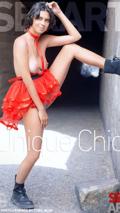 KENSI – UNIQUE CHIC – by TORA NESS (114) SA