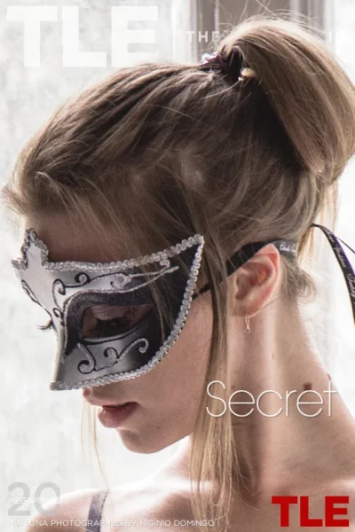 MIA LUNA – SECRET – by HIGINIO DOMINGO (80) TLE