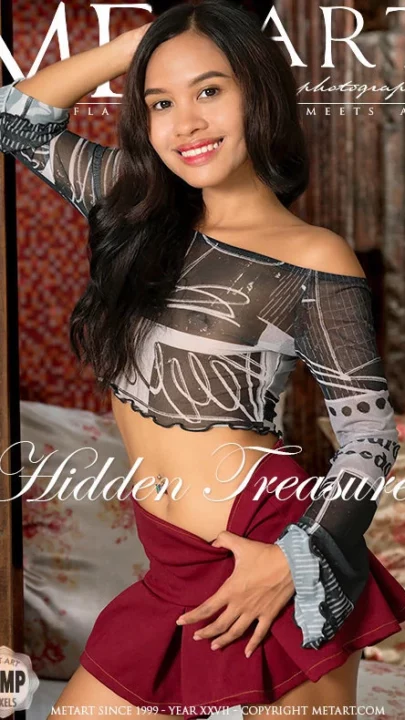 NAMY ASIAN – HIDDEN TREASURE – by ROBERT GRAHAM (102) MA