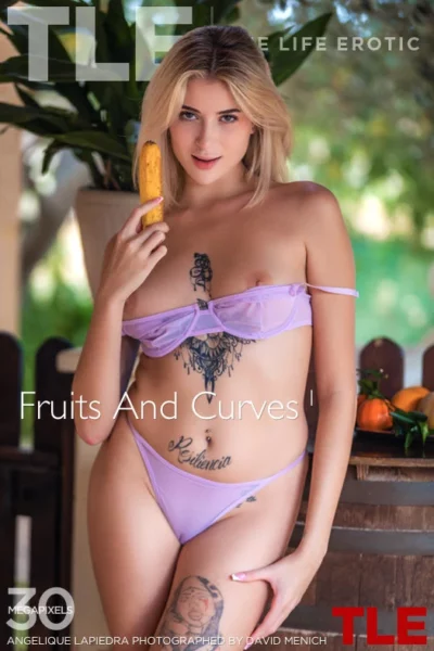 ANGELIQUE LAPIEDRA – FRUITS AND CURVES 1 – by DAVID MENICH (119) TLE