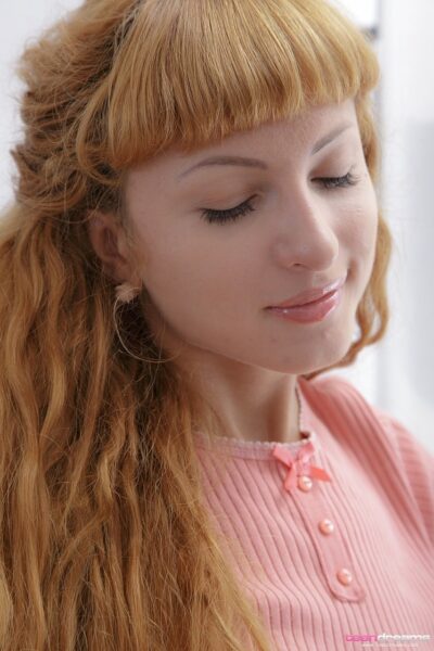 Janette redhead sexting on her phone (142) TD