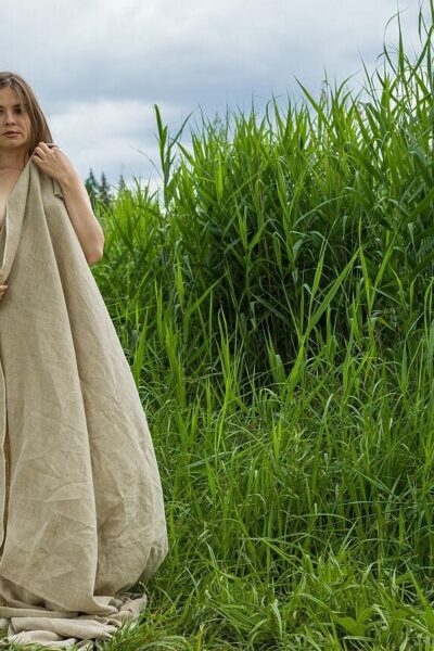 Kira naked by the pond (147) TD