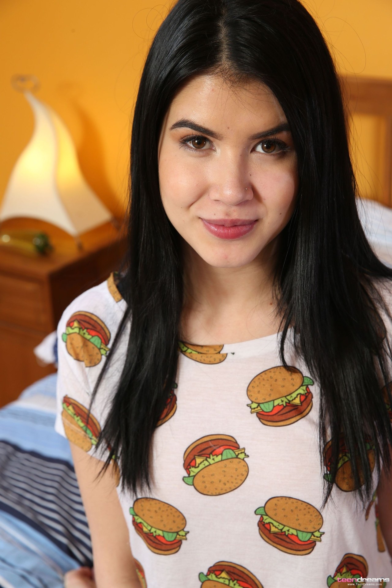 Lady Dee cheeseburger T hungry for some cock (164) TD